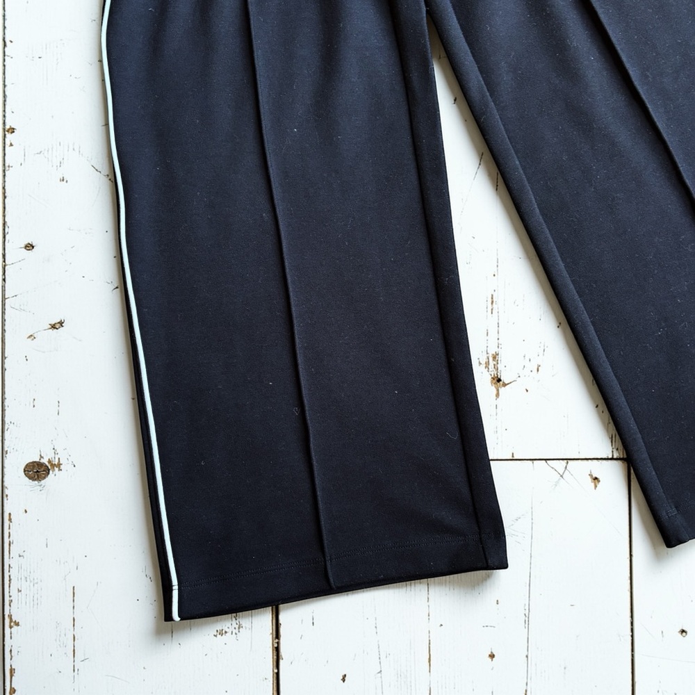 Chico's Black Knit Garment - Picture 7 of 9